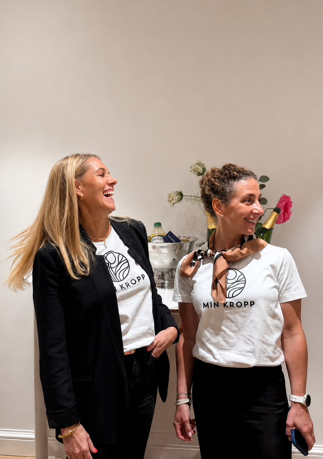 Veronica Ek och Johanna Larback, legitimerade barnmorskor bakom Min Kropp